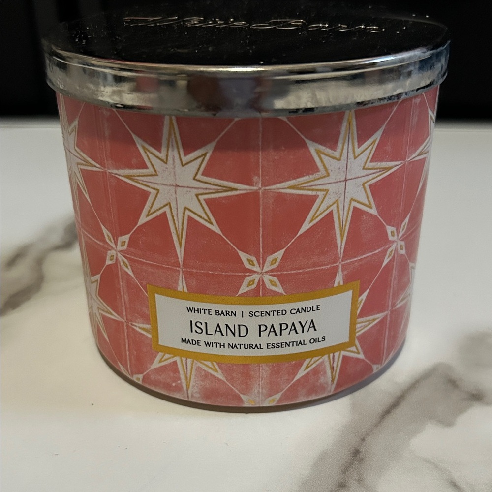 White Barn Island Papaya Candle - Coral and Silver